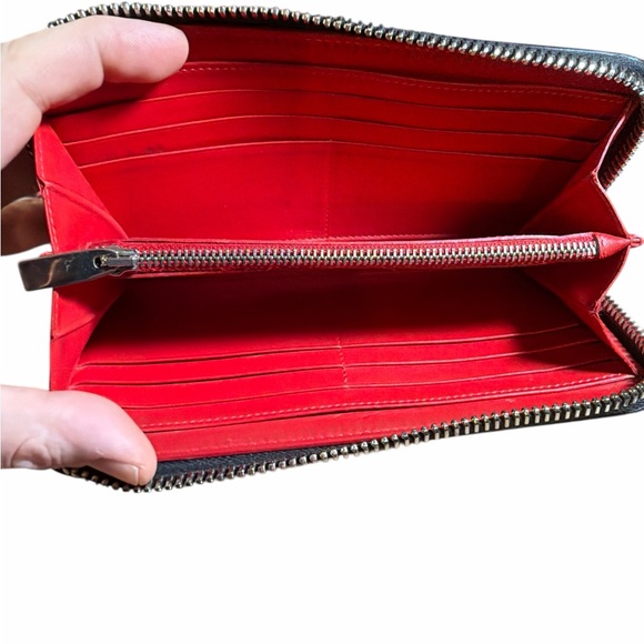 Christian Louboutin Panettone Wallet – Embellished Crown Crest (Full Set) - Picture 3 of 3